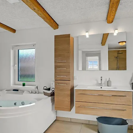 Lovely In With Sauna Casa vacanze *